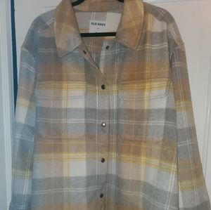 **SOLD **Womens plaid Shacket